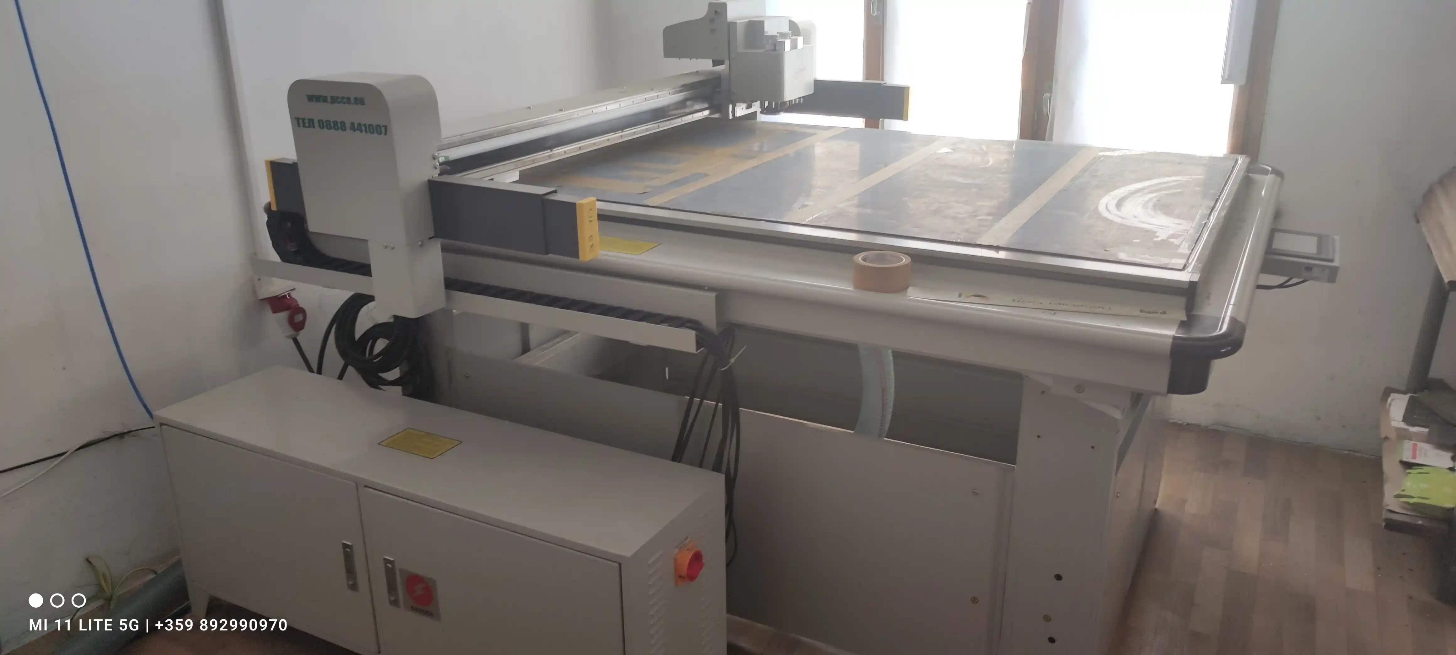 Cardboard Samples Cutting Machine 100x140cm